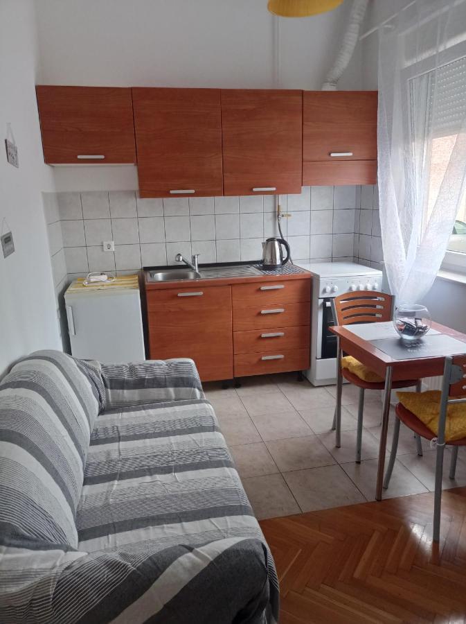 Donata Apartment Osijek Exterior photo